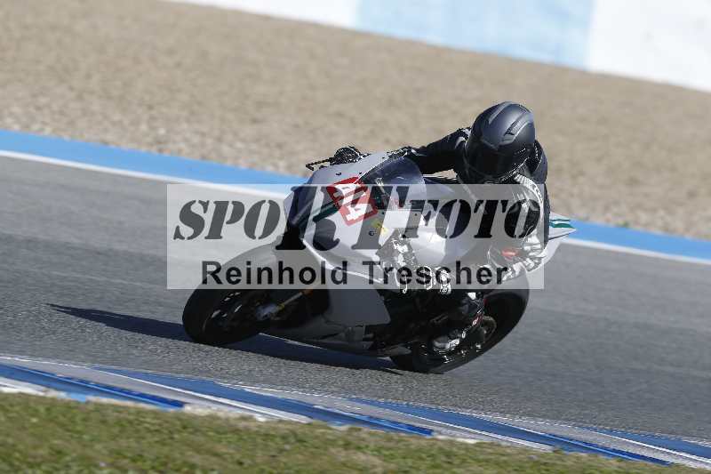 /Archiv-2024/02 29.01.-02.02.2024 Moto Center Thun Jerez/Gruppe gruen-green/414